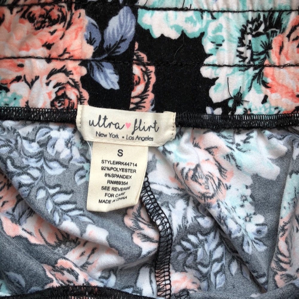 Flare pants - Picture 4 of 5